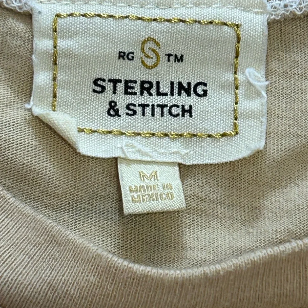 BKE Sterling & Stitch Women’s Medium Graphic T Shirt - Picture 3 of 7